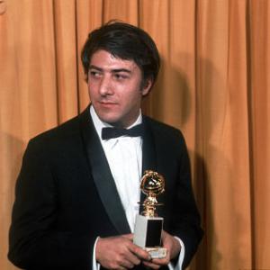 Golden Globe Awards 1968 Dustin Hoffman with his award