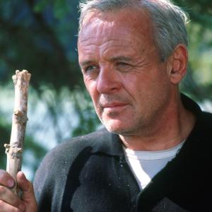 Still of Anthony Hopkins in The Edge 1997