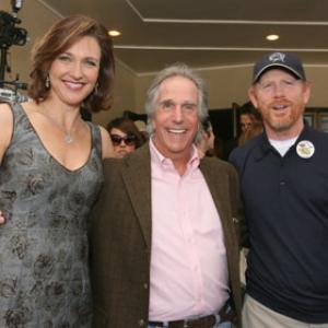 Ron Howard, Henry Winkler and Brenda Strong at event of A Plumm Summer (2007)