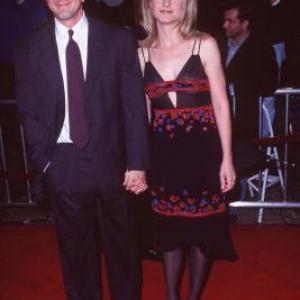 Helen Hunt and Hank Azaria at event of Kaip bus taip gerai 1997