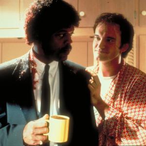 Still of Samuel L Jackson and Quentin Tarantino in Bulvarinis skaitalas 1994