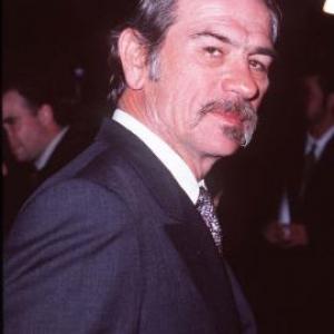 Tommy Lee Jones at event of US Marshals 1998