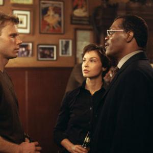 Still of Samuel L Jackson Ashley Judd and Mark Pellegrino in Twisted 2004