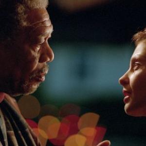 Grimes MORGAN FREEMAN passes along to Claire ASHLEY JUDD sensitive information about a topsecret military trial