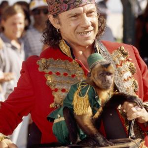 Still of Harvey Keitel in Monkey Trouble (1994)