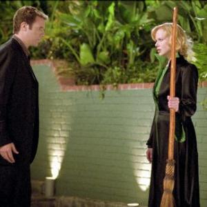 Still of Nicole Kidman, Will Ferrell and John Bramley in Bewitched (2005)