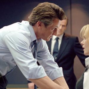 NICOLE KIDMAN stars as U.N. interpreter Silvia Broome and SEAN PENN is Tobin Keller, the federal agent charged with protecting her, in The Interpreter, a suspenseful thriller of international intrigue.