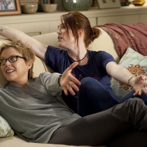 Still of Julianne Moore and Annette Bening in The Kids Are All Right 2010