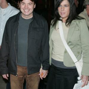 Mike Myers and Robin Ruzan at event of Fahrenheit 911 2004
