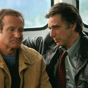 Still of Al Pacino and Robin Williams in Nemiga 2002
