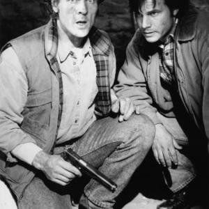 Still of Bill Paxton and William Sadler in Trespass (1992)