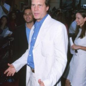 Bill Paxton at event of The Perfect Storm 2000