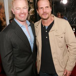 Bill Paxton and Neal McDonough at event of The Pacific (2010)