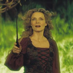Still of Michelle Pfeiffer in Zvaigzdziu dulkes (2007)