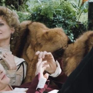 Still of Michelle Pfeiffer and Rupert Friend in Chéri (2009)