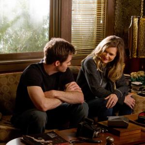 Still of Michelle Pfeiffer and Chris Pine in People Like Us 2012