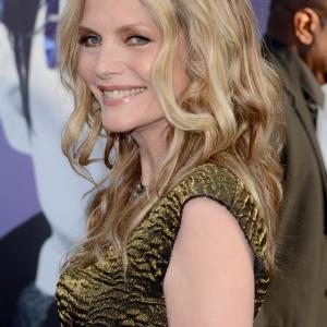 Michelle Pfeiffer at event of Nakties seseliai (2012)