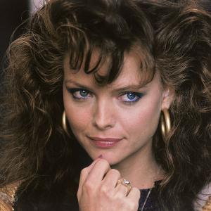 Still of Michelle Pfeiffer in Married to the Mob 1988