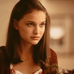 Still of Natalie Portman in Anywhere But Here 1999