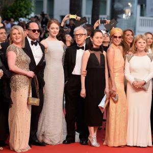 Woody Allen Parker Posey SoonYi Previn and Emma Stone at event of Irrational Man 2015