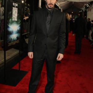 Keanu Reeves at event of The Day the Earth Stood Still 2008