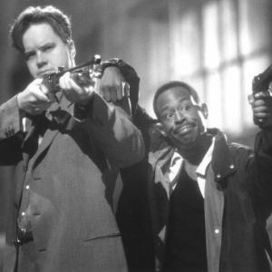 Still of Tim Robbins and Martin Lawrence in Nothing to Lose 1997