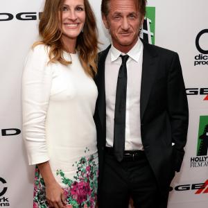 Julia Roberts and Sean Penn