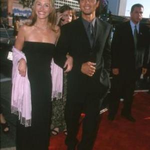 Julia Roberts and Benjamin Bratt at event of Runaway Bride 1999