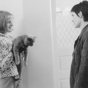 Still of Winona Ryder and Elisabeth Moss in Girl Interrupted 1999