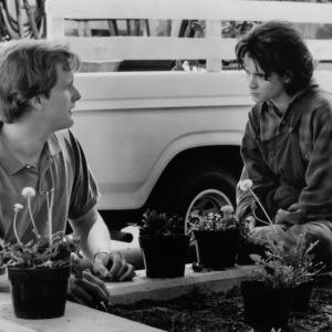 Still of Winona Ryder and Jeff Daniels in Welcome Home, Roxy Carmichael (1990)