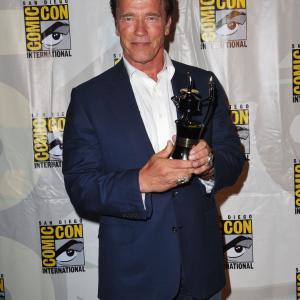 Arnold Schwarzenegger at event of Nesunaikinami 2 2012