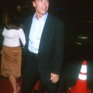 Arnold Schwarzenegger at event of The Story of Us (1999)