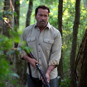 Still of Arnold Schwarzenegger in Maggie 2015