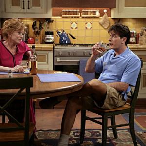 Still of Charlie Sheen and Holland Taylor in Two and a Half Men 2003