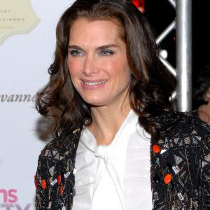 Brooke Shields at event of The Greening of Whitney Brown (2011)