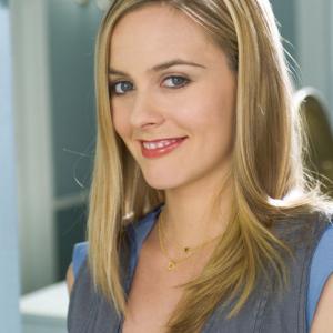 ALICIA SILVERSTONE stars as Lynn in MGM Pictures comedy BEAUTY SHOP