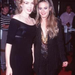 Alicia Silverstone and Carolyn Kessler at event of Excess Baggage 1997