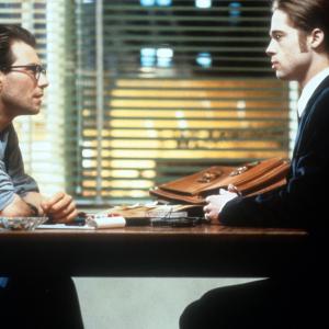Still of Brad Pitt and Christian Slater in Interviu su vampyru (1994)