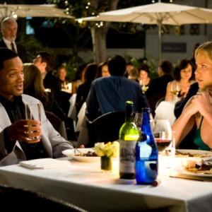 Still of Will Smith and Charlize Theron in Hankokas (2008)