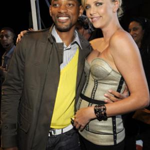 Will Smith and Charlize Theron at event of 2008 MTV Movie Awards 2008