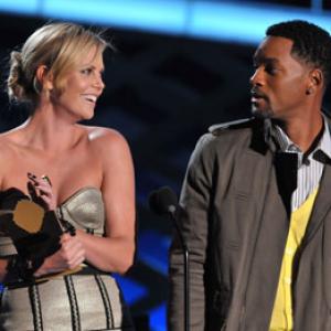 Will Smith and Charlize Theron at event of 2008 MTV Movie Awards 2008