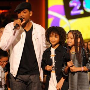Will Smith, Jaden Smith and Willow Smith at event of Nickelodeon Kids' Choice Awards 2008 (2008)