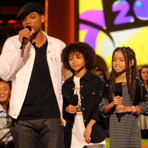 Will Smith Jaden Smith and Willow Smith at event of Nickelodeon Kids Choice Awards 2008 2008