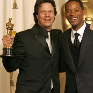 Will Smith and Gavin Hood at event of The 78th Annual Academy Awards (2006)