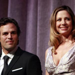 Mira Sorvino and Mark Ruffalo at event of Reservation Road 2007