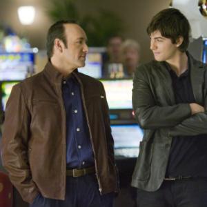 Still of Kevin Spacey and Jim Sturgess in 21 2008