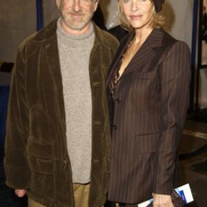 Steven Spielberg and Kate Capshaw at event of Pagauk jei gali 2002