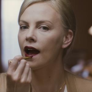 Still of Charlize Theron in Young Adult 2011