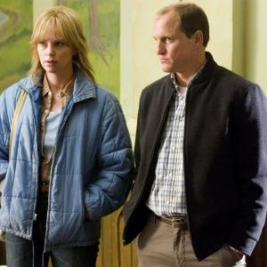 Still of Charlize Theron and Woody Harrelson in North Country (2005)