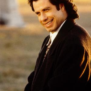 Still of John Travolta in Michael 1996